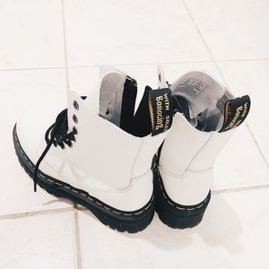 Dr. Martens Docs Jadon White Size 6 Women